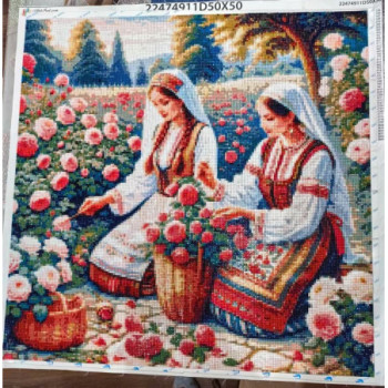 Goblen  de  diamante - Culegatoarele de trandafiri din Karlovo
